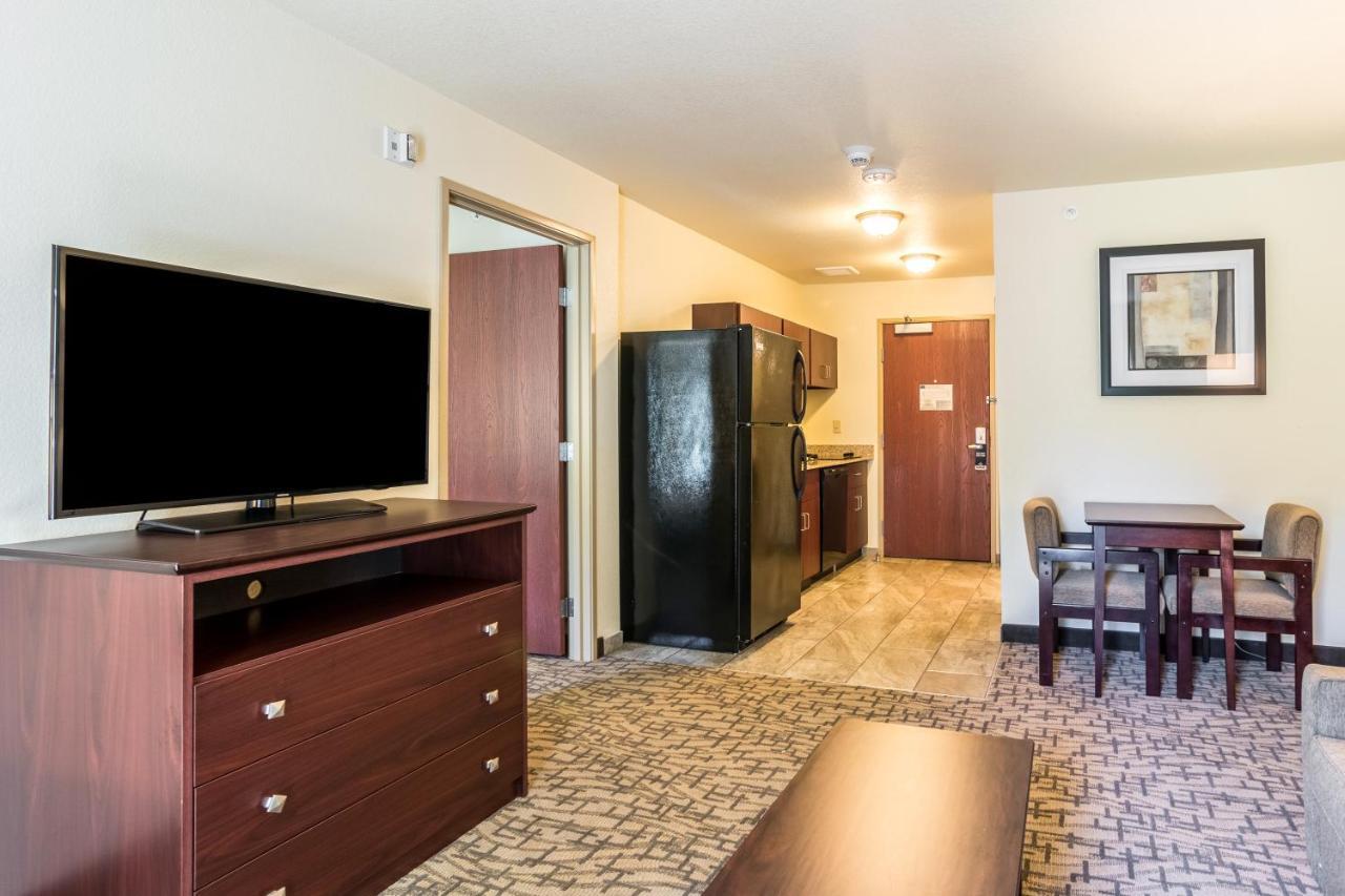 Cobblestone Hotel & Suites - Greenville Eksteriør bilde